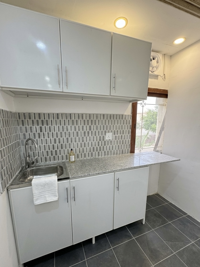 hazm al Markhiya studio for rent  - Photo 3