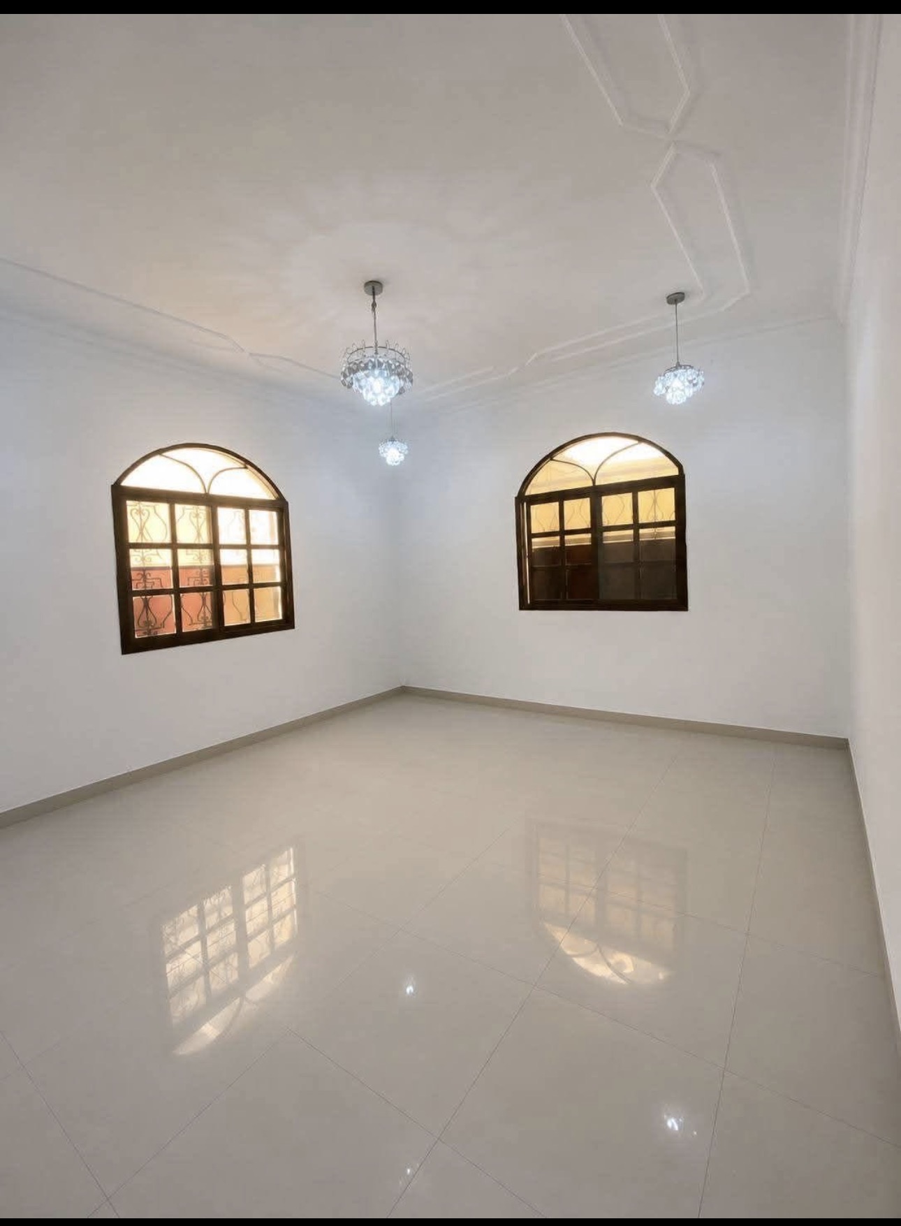 Rooms Available For Rent   Family’s , Females , Couples , Males   Looking For a Comfortable and affordable Place to Stay ? We have Spacious Rooms available For Rent in a Peaceful and Convenient location !!  📞 Contact : 74741678 👈 or       Wa.me/+974747416 - Photo 1