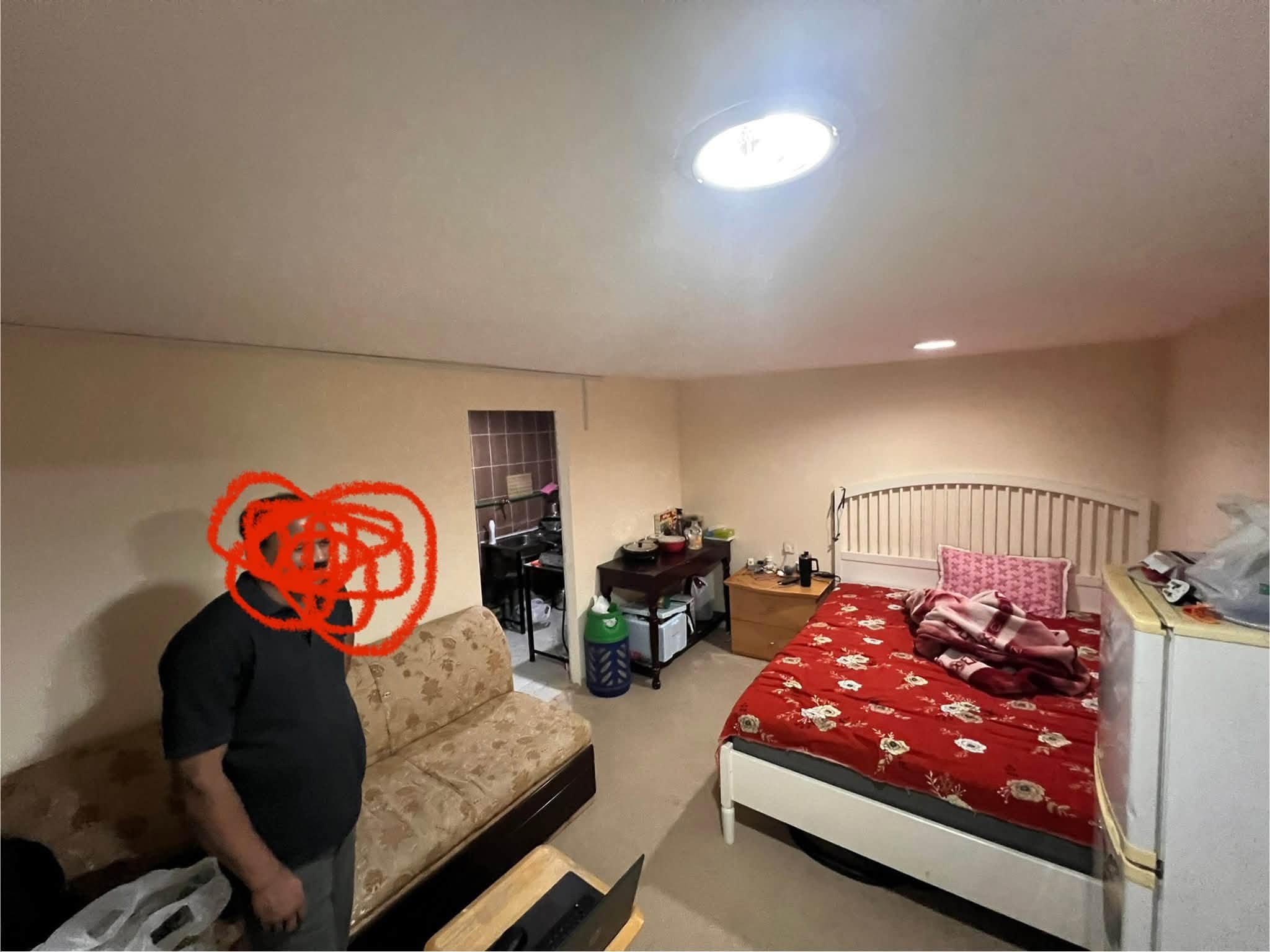 FAMILY OR LADIES BIG 1 BHK ROOM  WITH FULL FURNISHED....NEAR METRO BUS LINK  AZIZYA NEAR SALWA ROAD - Photo 2